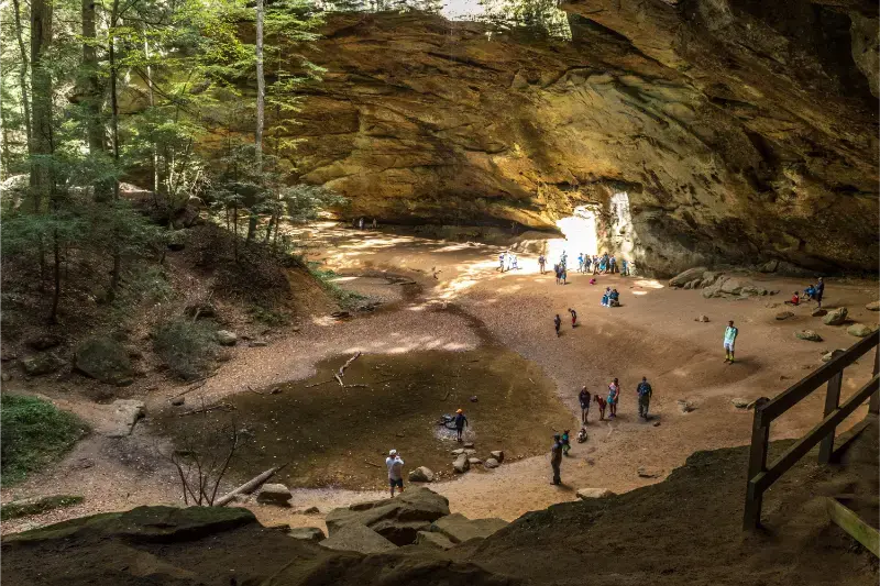 Ash Cave Ash Large Cave Hocking Hills State Park Ohio USA