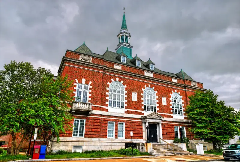 Concord City Hall New Hampshire Shows Its Red Brick Facade Tall Arched Windows