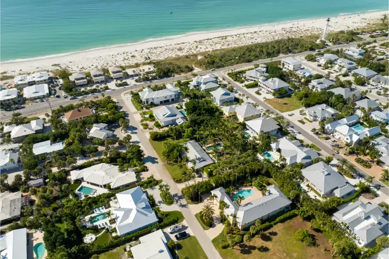 Expensive Mansions Green Palm Trees Gulf Mexico Shore Island Small Town Boca Large Gasparilla Island Southwest Florida