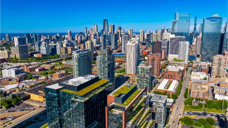 Flying Up Highrise Buildings Downtown Chicago Illinois Facades Buildings Lit Bright Summer Sun
