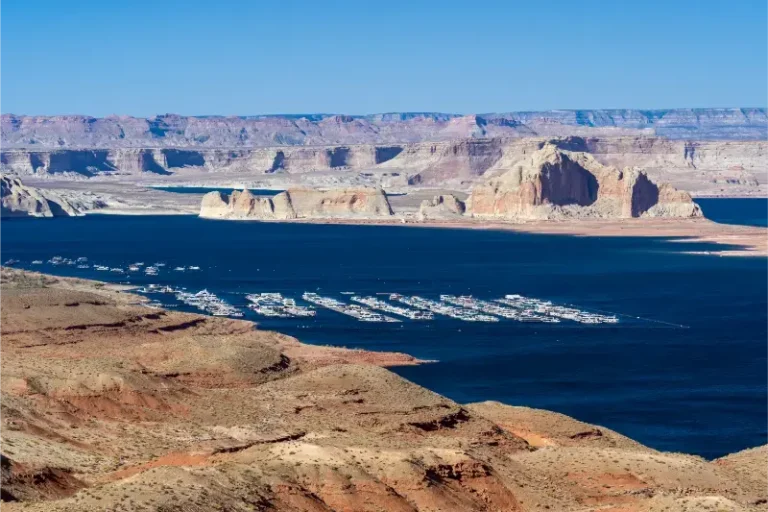 Lake Powell Desert Landscape Yacht Marinas Recreation Center Page City Arizona Landmark Environmental Water