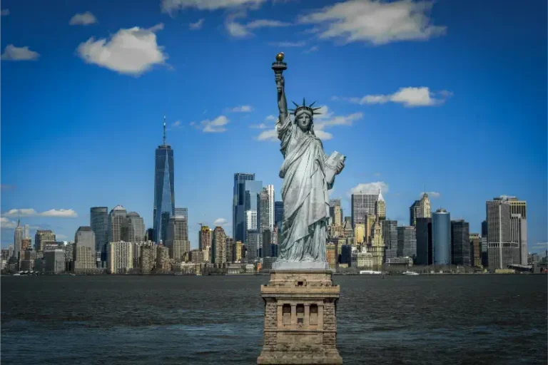 Statue Of Liberty And Manhattan Skyline New York