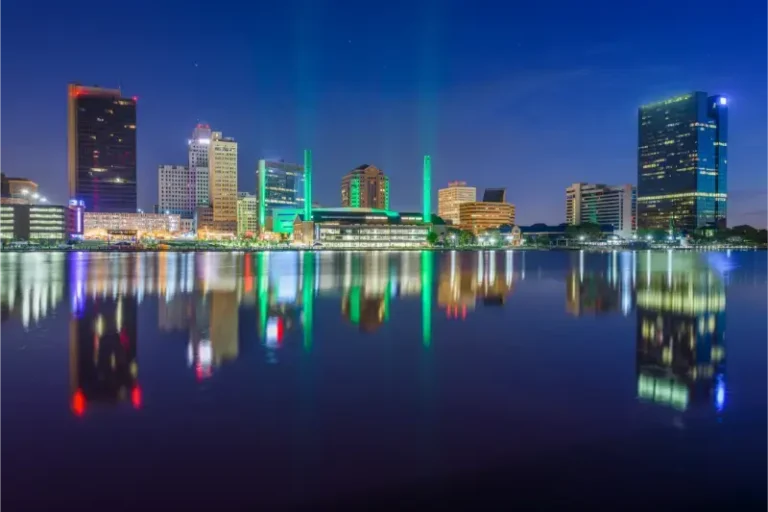 Toledo Ohio Downtown Skyline Maumee River