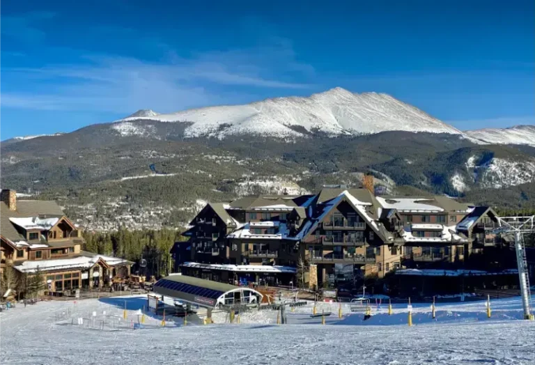 Colorado Aspen Station Ski