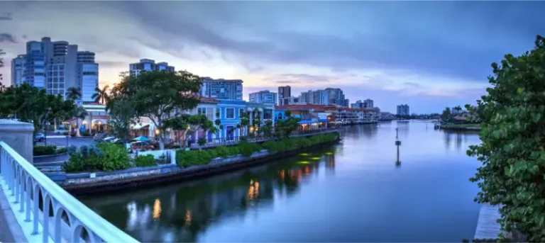 Village Shops On Venetian Bay Center Shopping And Destination For Dining Luxury Naples Florida